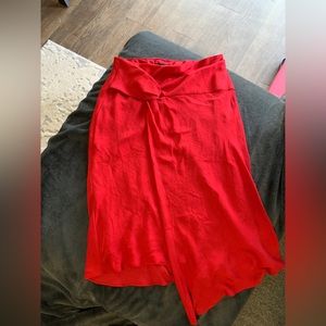 Express red silk midi skirt - size L
